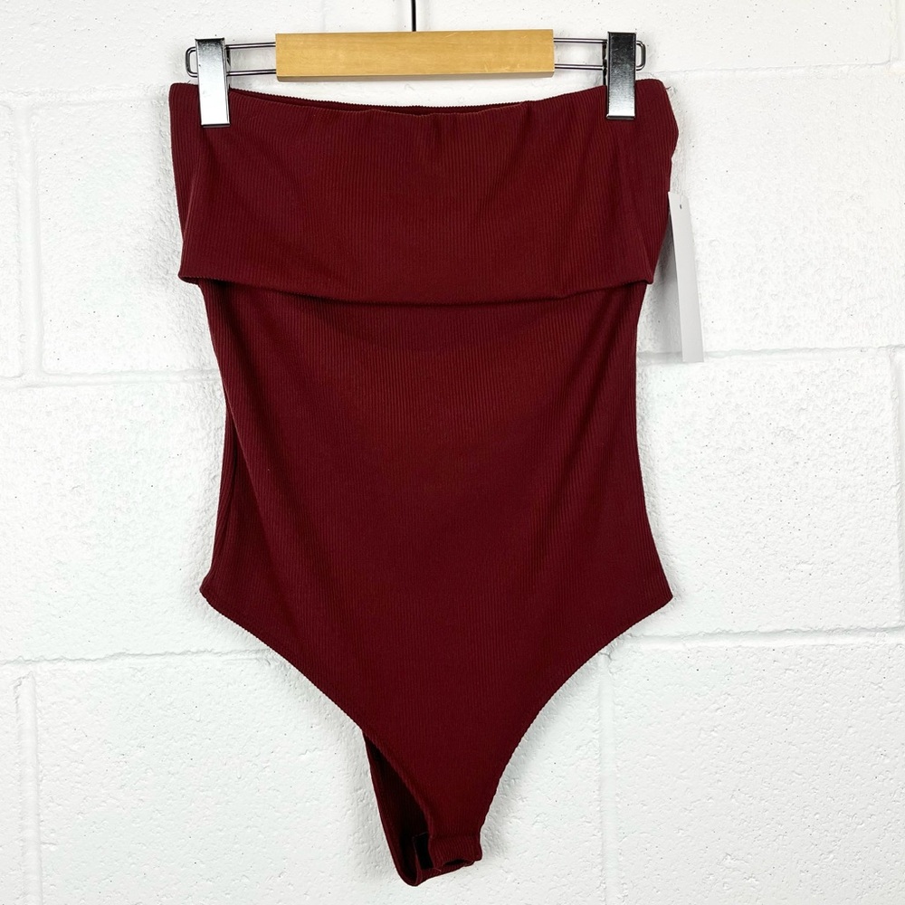 Live in the Moment Ribbed Strapless Bodysuit